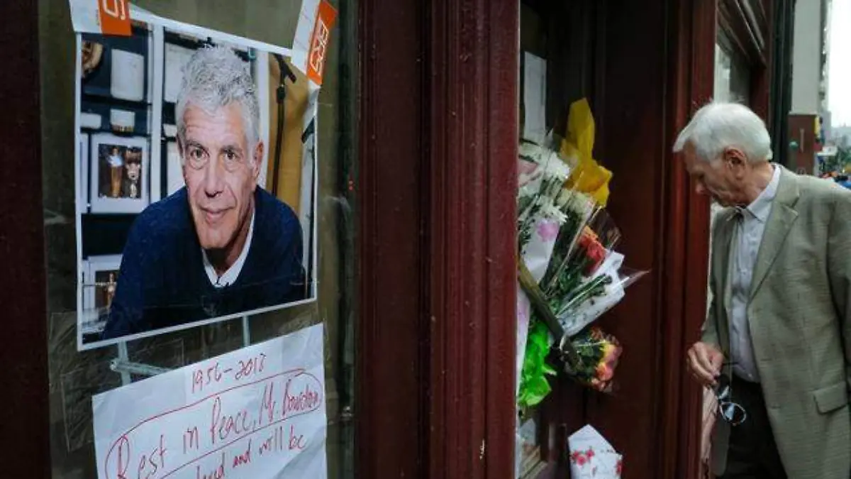 memorial para anthony bourdain_ foto Drew Angerer  GETTY IMAGES NORTH AMERICA_AFP